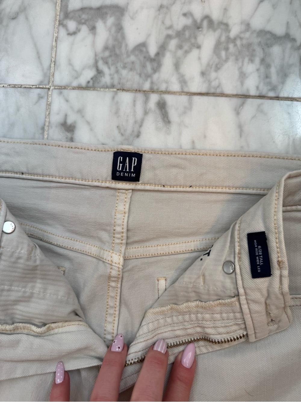 GAP Cream High Rise Wide Leg Jeans - Picture 2 of 3